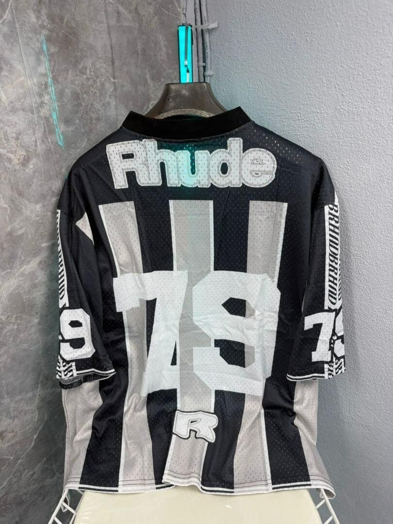 Maillots de football stylés