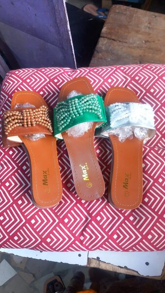 Sandales perlées élégantes