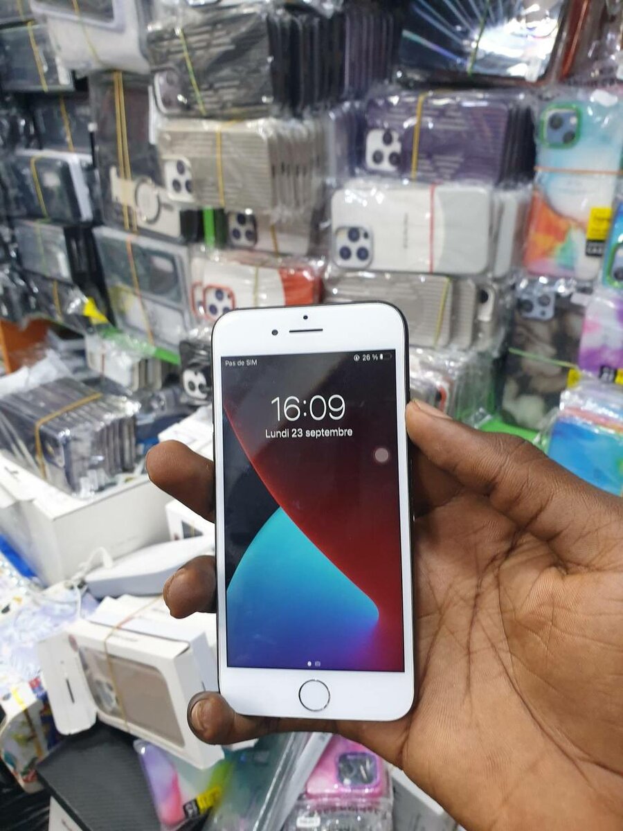 iPhone 7 simple 256giga neuf