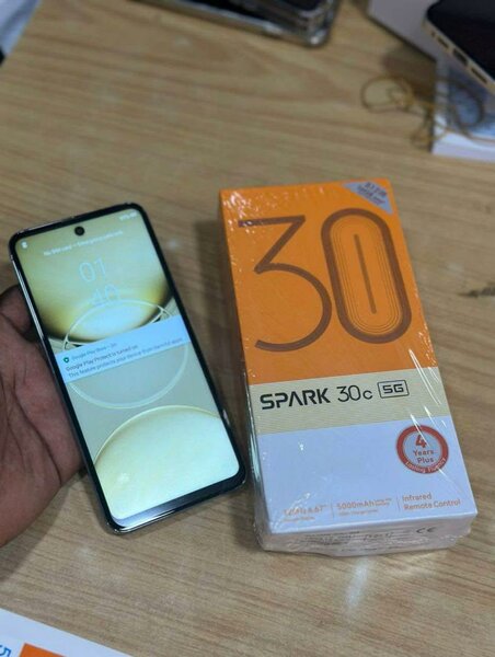 Téléphone Tecno Spark 30c 5G