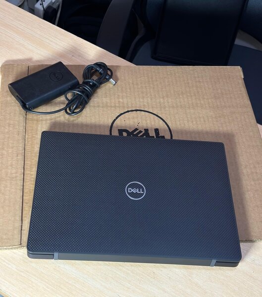 DELL LATITUDE 7400