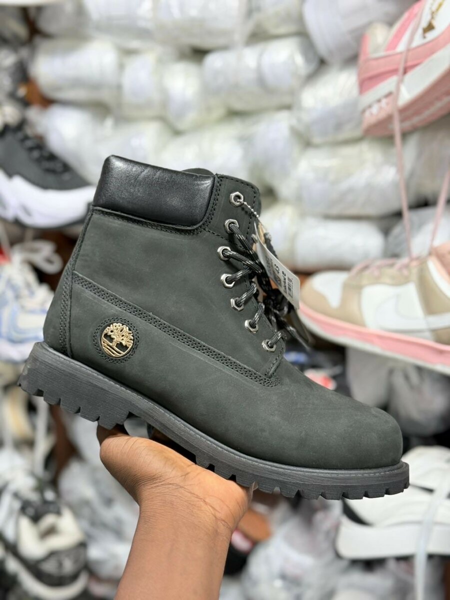 Bottes robustes en cuir homme