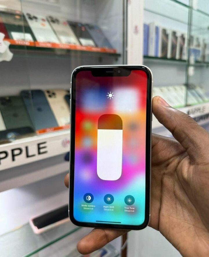 iPhone XR