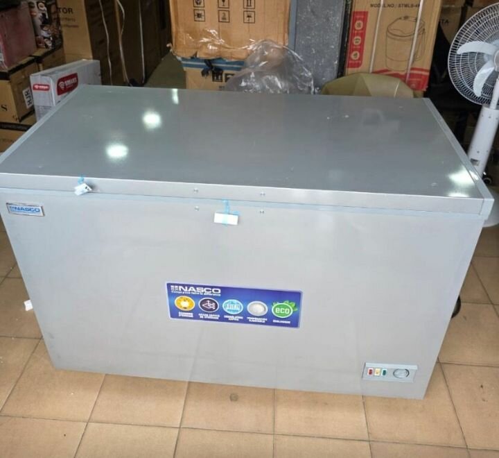 Congélateur Coffre Économique 150L