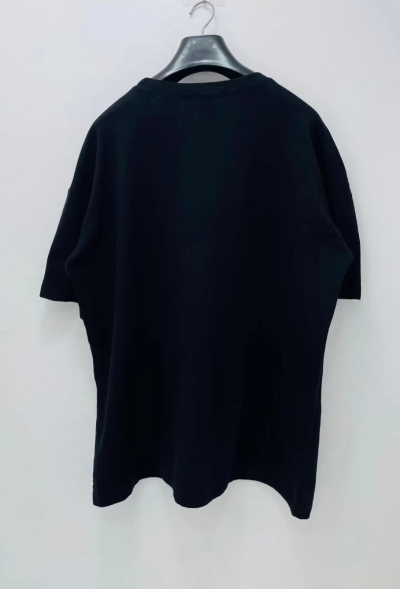T-shirt noir unisexe