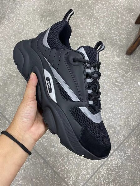 Sneakers modernes pour homme