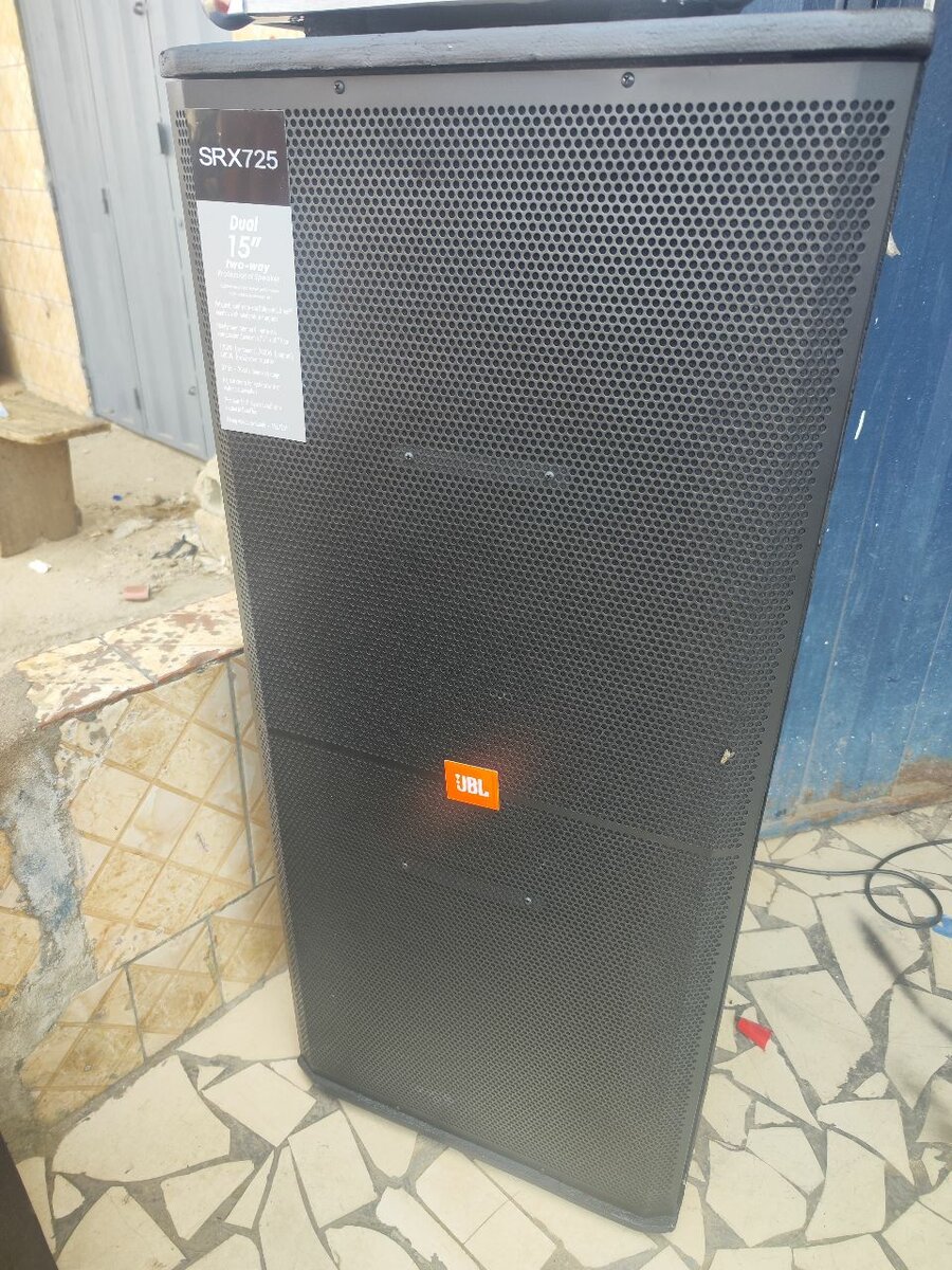 Column speaker for occasions