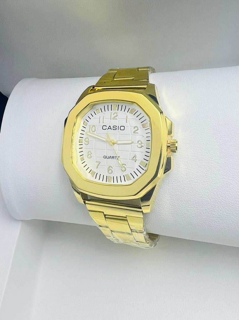 Montre Casio Dorée Quartz