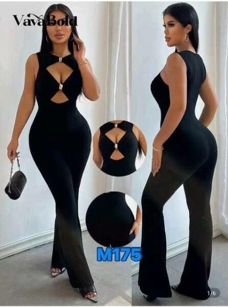 Combinaison élégante découpe femme