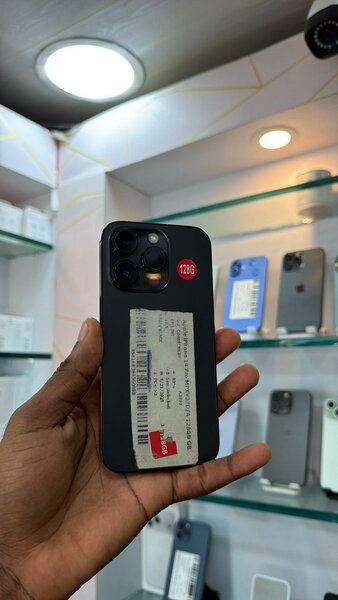 14 Pro 128giga retour quasi