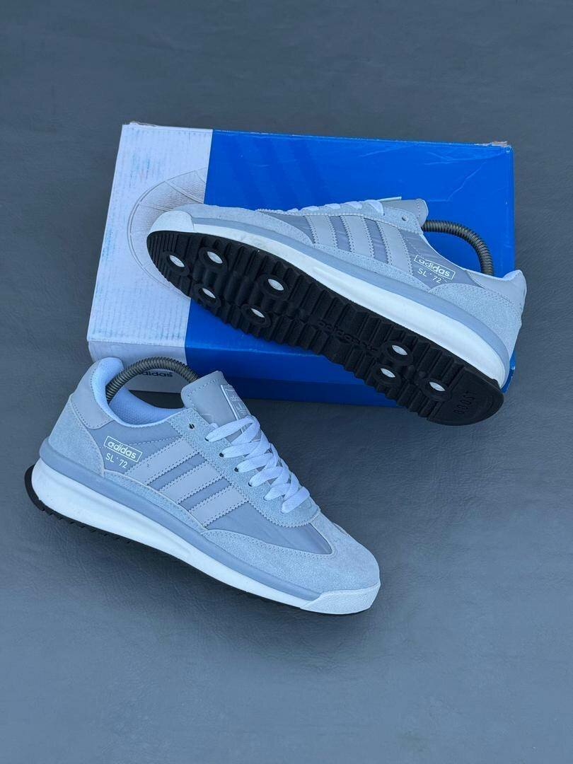 Baskets Adidas SL 72 Gris
