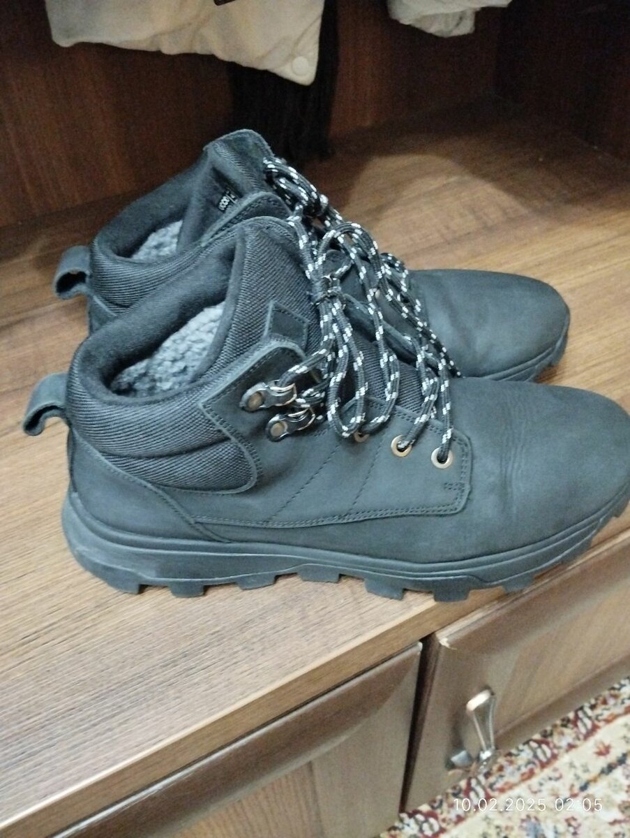 Зимние ботинки