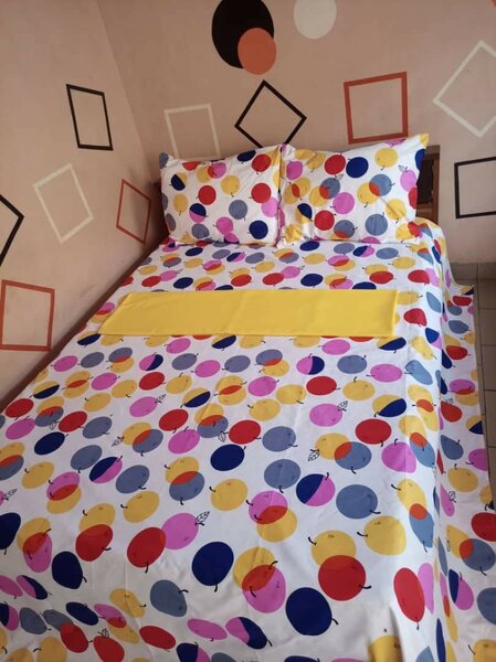 Parure de lit en coton colorée