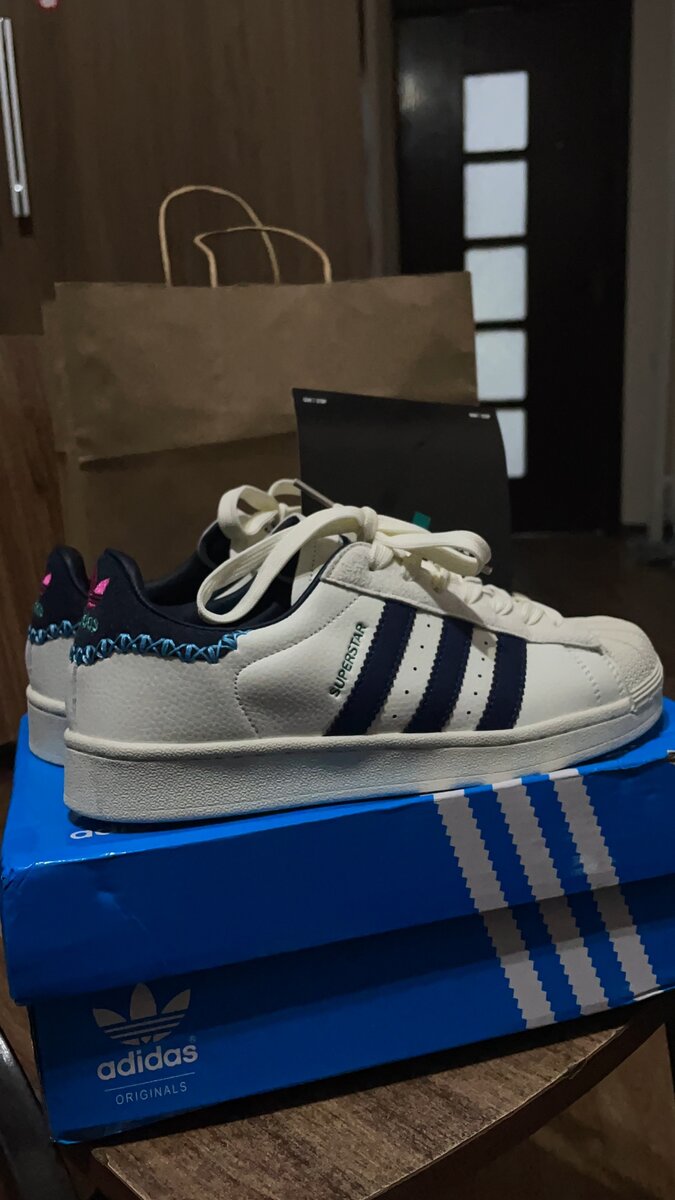 Кеды Adidas Superstars