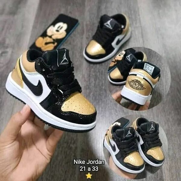 Chaussures Enfant Style Urbain