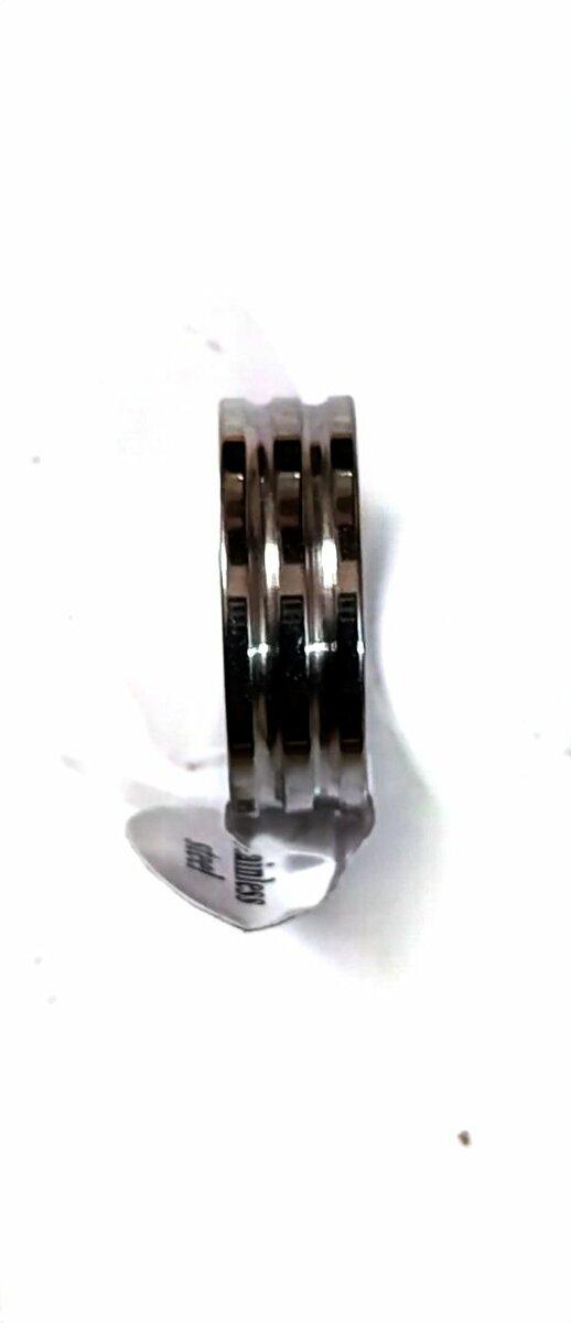 Alliances élégantes en acier inoxydable