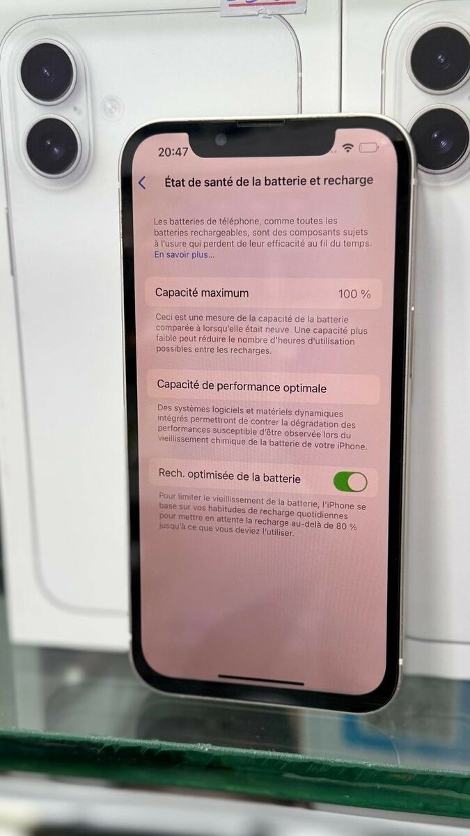 iPhone 13 128giga casineuf tout passe propre