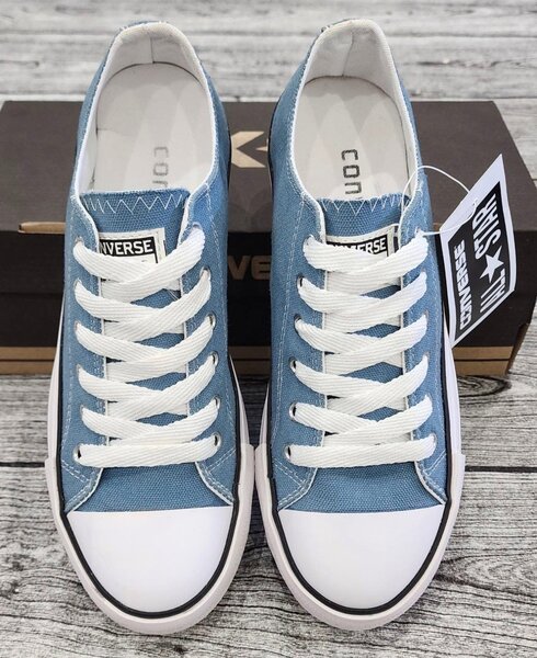 All Star Converse jeans