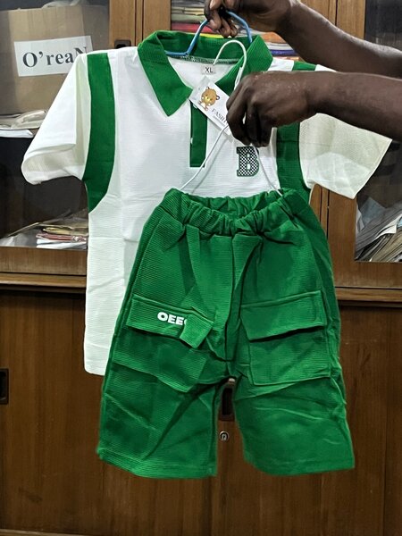 Tenue enfant style sport