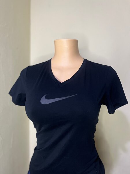 T-shirt Nike Femme Noire