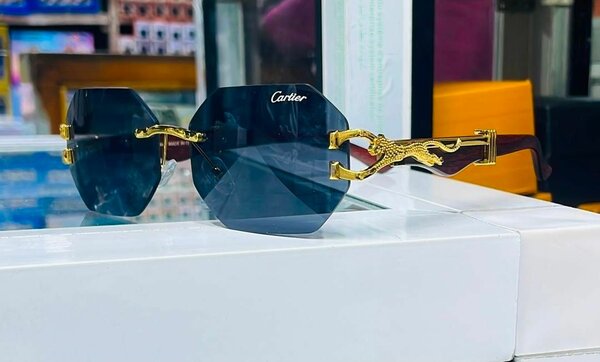 Lunettes de soleil Cartier luxe