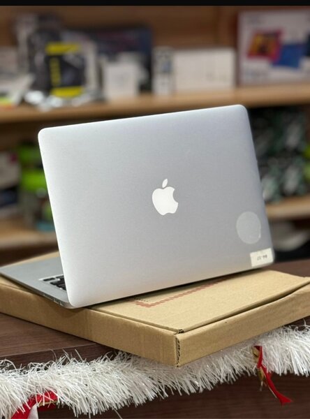 MacBook Air 13 pouces Argent