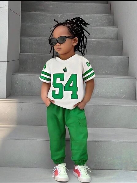 Ensemble sportif enfant