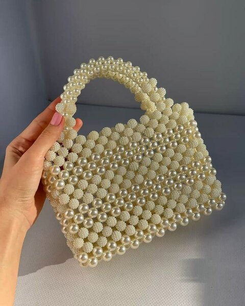 Sac à main perlé élégant