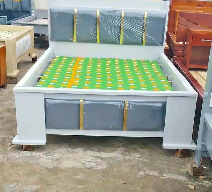 Lit promotion 3 places