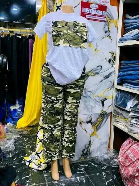 Tenue militaire décontractée