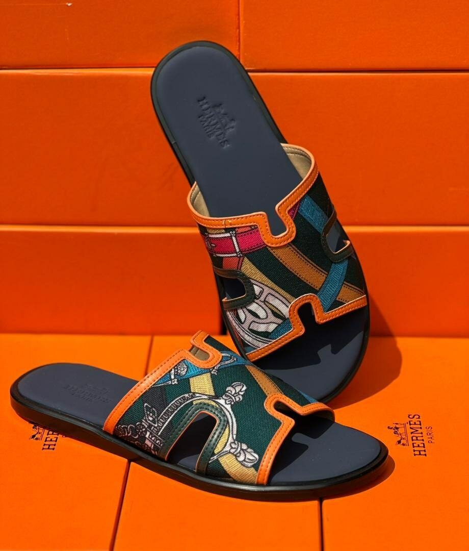 Sandales colorées en cuir