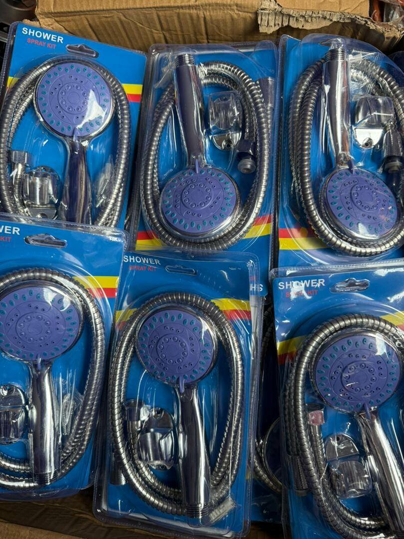 Pommeau de douche réglable