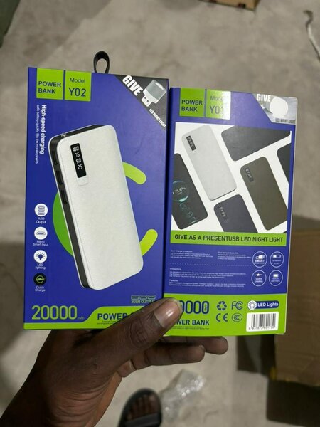 20000mAh power banks