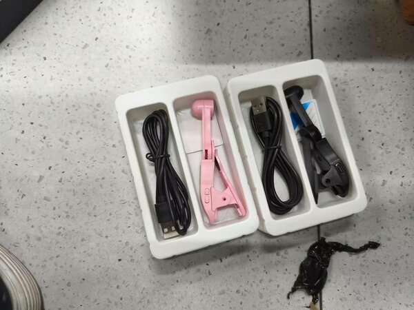 Automatic Screen Tapper B02