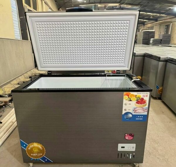 Congélateur coffre spacieux