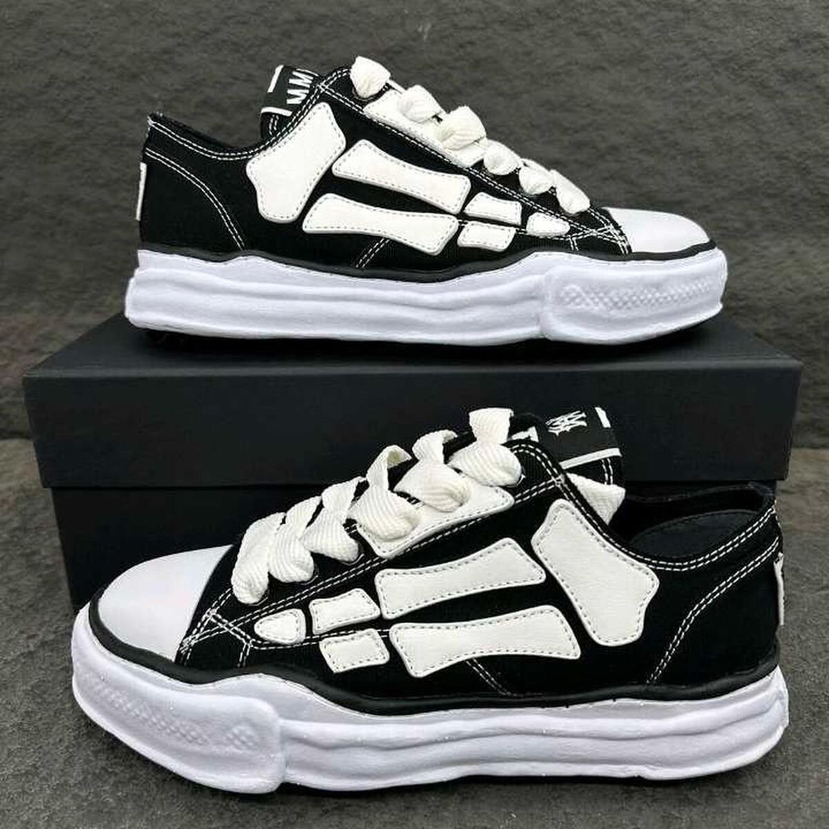 Sneakers Amiri tendance unisexes