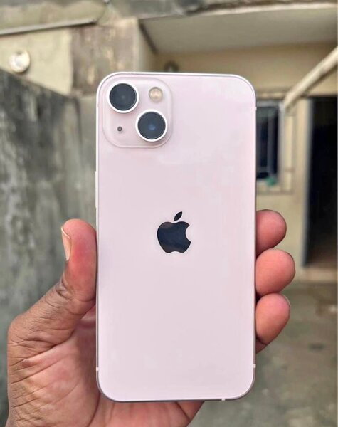 Apple iPhone 13 reconditionné