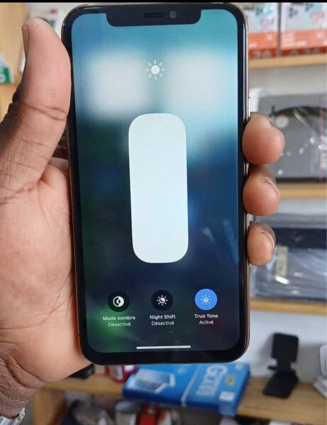 iPhone 11 64GB Violet