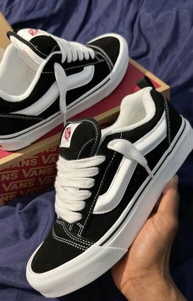 Vans KNU skool  Classiques
