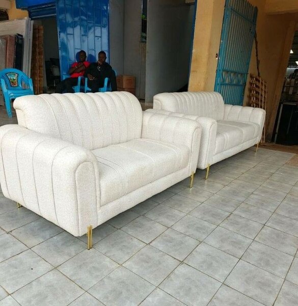 Canapé 3 places en tissu blanc