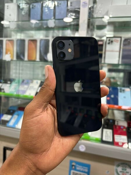 iPhone 12