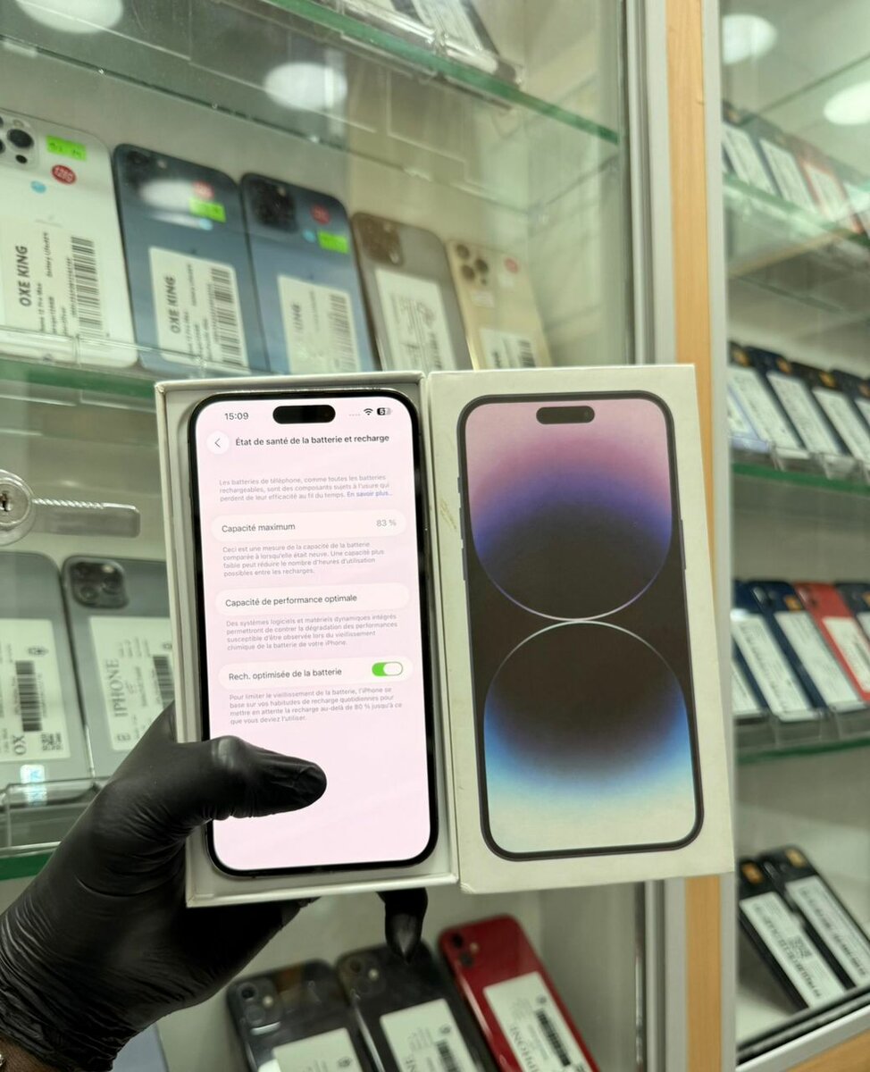 14 Pro Max 128go avec carton