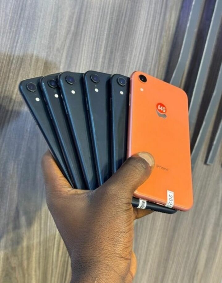 I phone xr 128gb