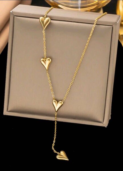 Collier Cœurs Dorés Élégant