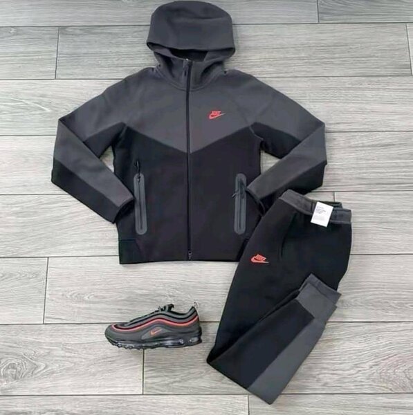 Ensemble de survêtement Nike