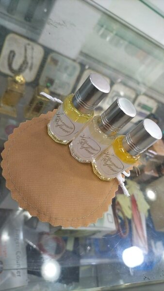 White oode perfume itar