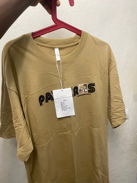 T-shirt unisexe tendance