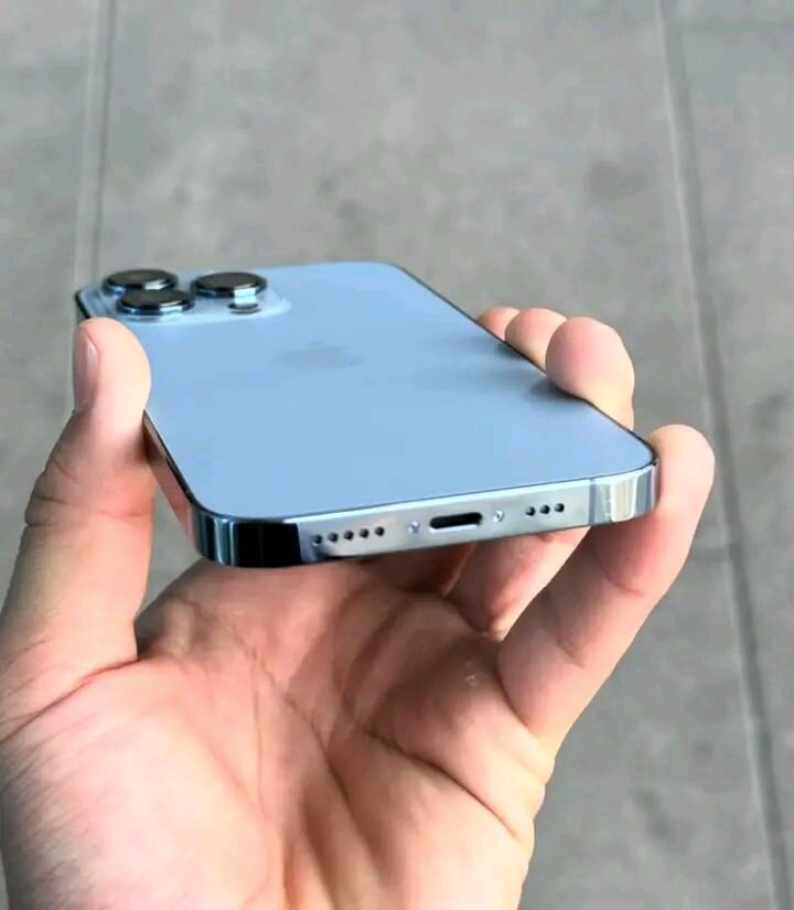 iPhone 13 Pro Bleu
