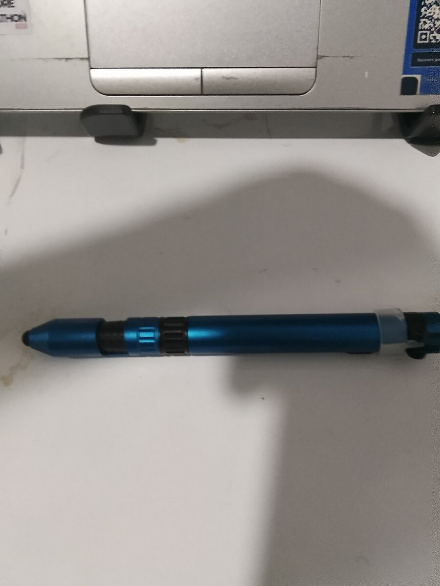 5 Stylo multifonction LED