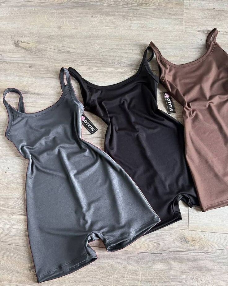 Combi-short moulante femme